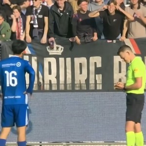 欧冠官方客户端安装-留洋小将王博豪遭种族歧视！威廉二世官方：向邓伯什及王博豪致歉