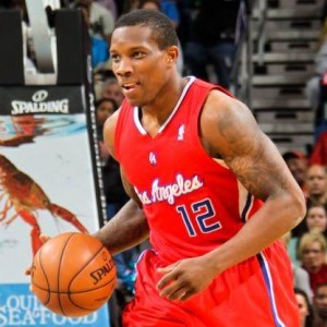 欧冠官方客户端安装-3换1交易达成！布莱德索重返快艇 贝弗利隆多离队